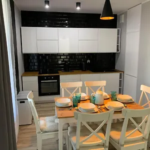 https://lux-apart-koobrzeg.kolobrzeghotels.com